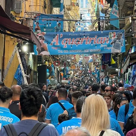 דירה Myaslovelyluckycharm נאפולי