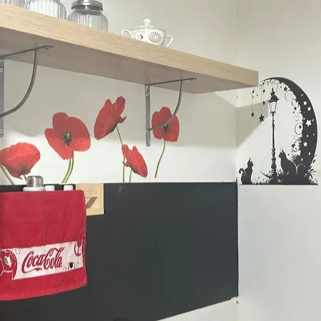 Myaslovelyluckycharm * נאפולי